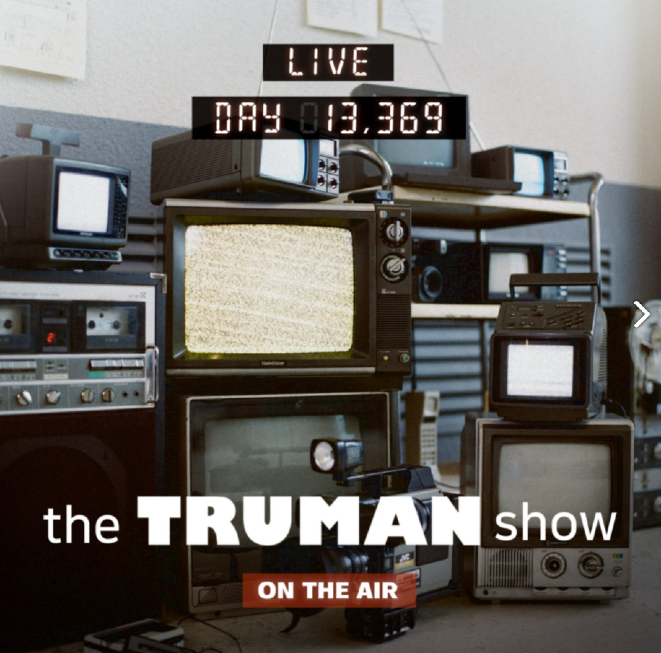 Editorial ‘By Standard 2019 F/W’ – the TRUMAN show