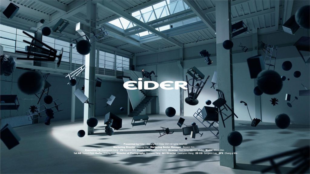 Advertisement EIDER COLLABORATION WITH CORDURA®